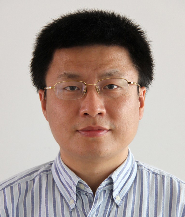Portrait image of Zhang Lixin