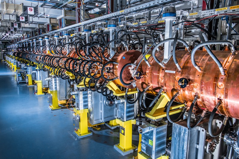 The Linac4 accelerator at the Large Hadron Collider at CERN