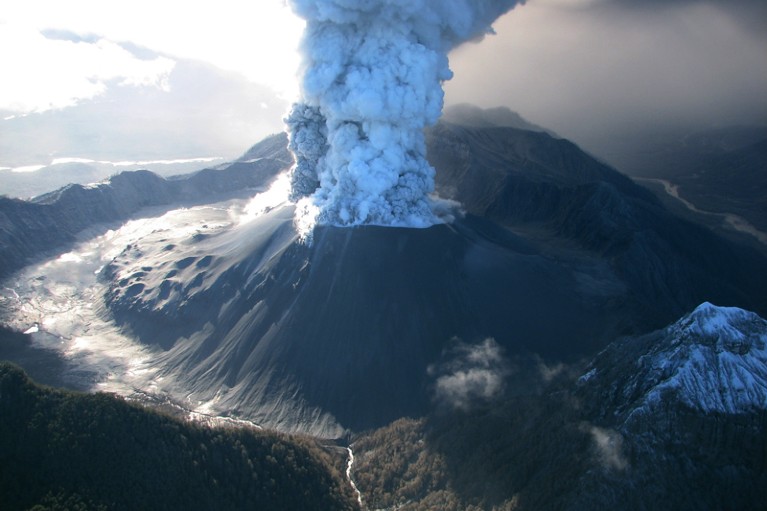 Chaitén volcanic eruption