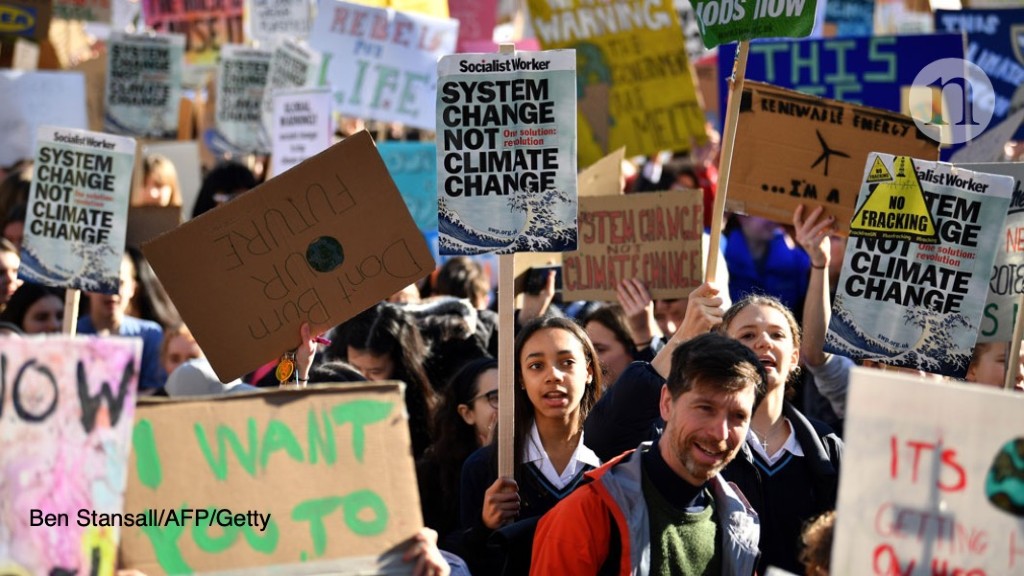 Scientists worldwide join strikes for climate change - Nature.com