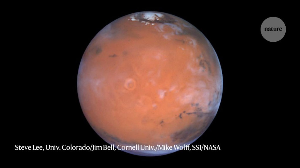 hubble images of mars