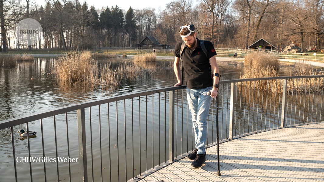 Brain–spine interface allows paralysed man to walk using his thoughts