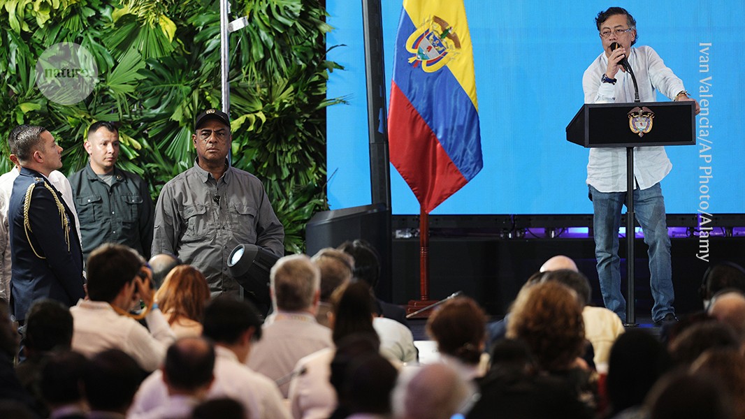 Scientists take centre stage at ‘alternative’ climate talks to phase out fossil fuels