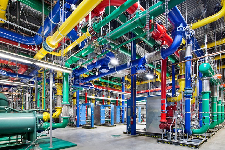 Cooling pipes in Google's data centre in Oregon