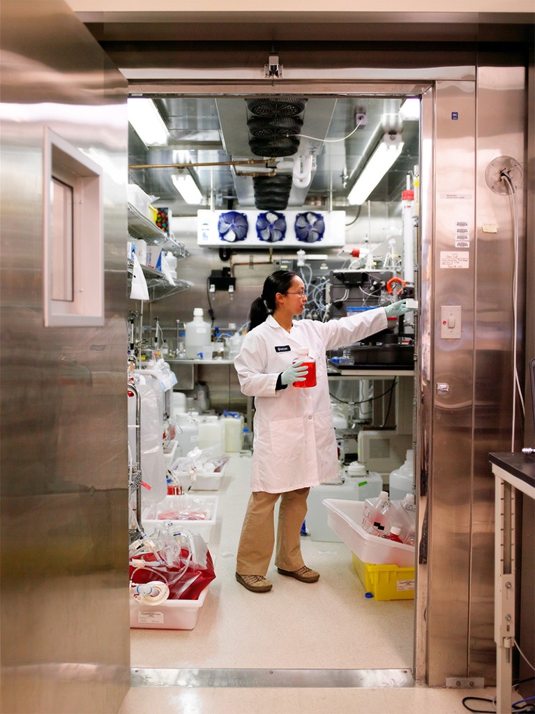 photo of woman in laboratory
