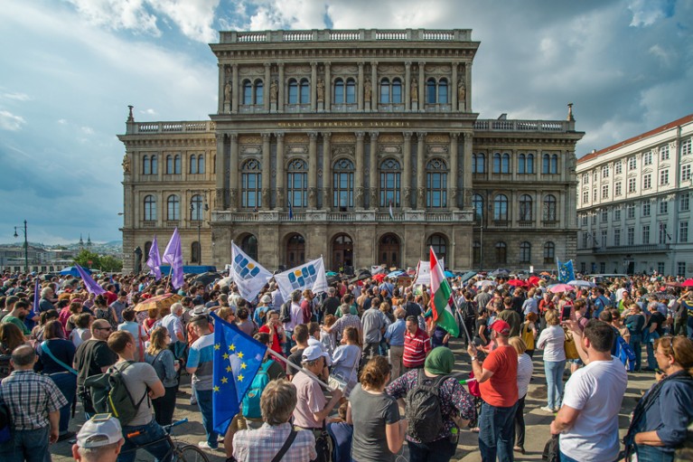 Crowds protest government plans outside the Hungarian Academy of Sciences