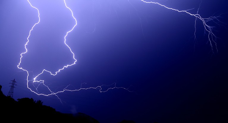 Lightning at Sagami Lake, Kanagawa, Japan