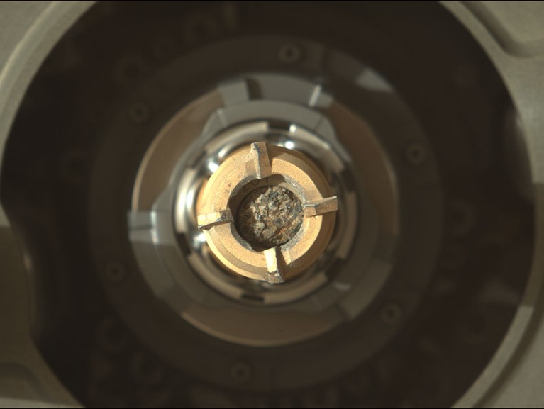 火星毅力Sol 337:左Mastcam-Z相机。