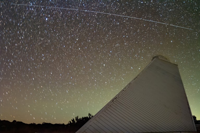 Bizarre Trail of Satellites Traveling in Straight Line Seen Over Japan