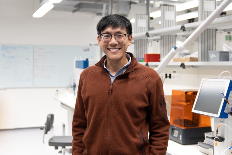 Portrait of Daryl W. Yee in the lab