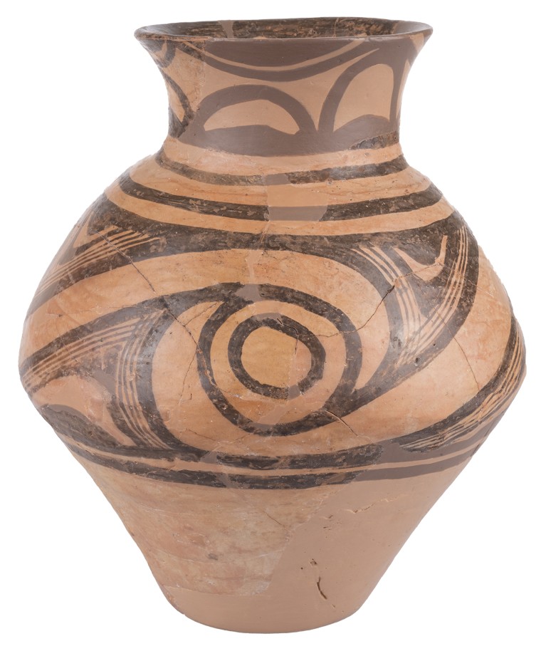 A bitronconical vessel from the Cucuteni catalogue.