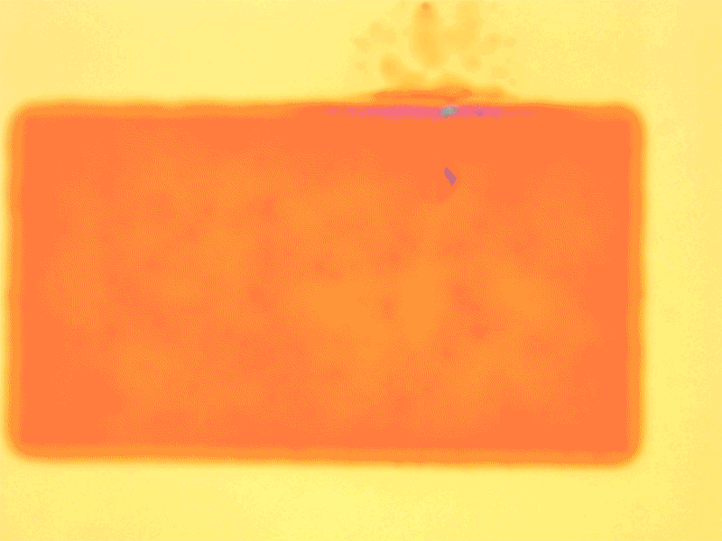 Animated sequence showing the evolution of film appearance as the liquid is switched from IPA to water using a liquid flow cell, as imaged by an optical microscope.