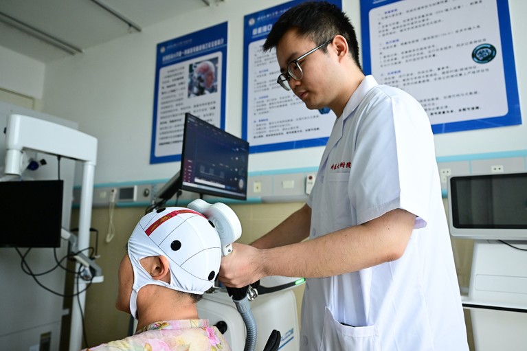 子供の死亡を受けて中国での迅速臨床試験が注目を集めている