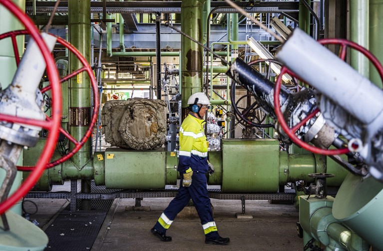 Refinery equipment used to produce sustainable aviation fuel from waste oil, gas and biomass