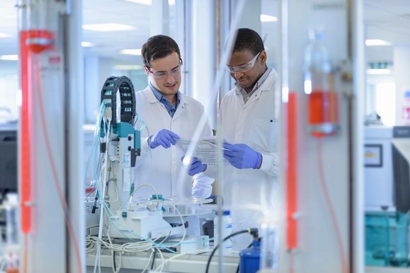 Two scientists in a laboratory