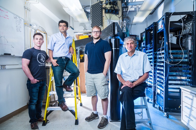 Researchers of the UCSB Google quantum computing group