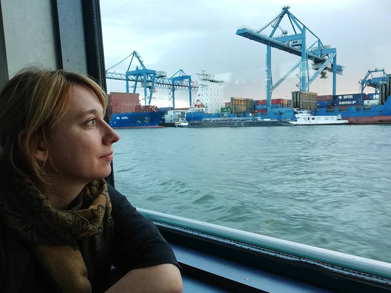 Elisabeth Schober at a Port.