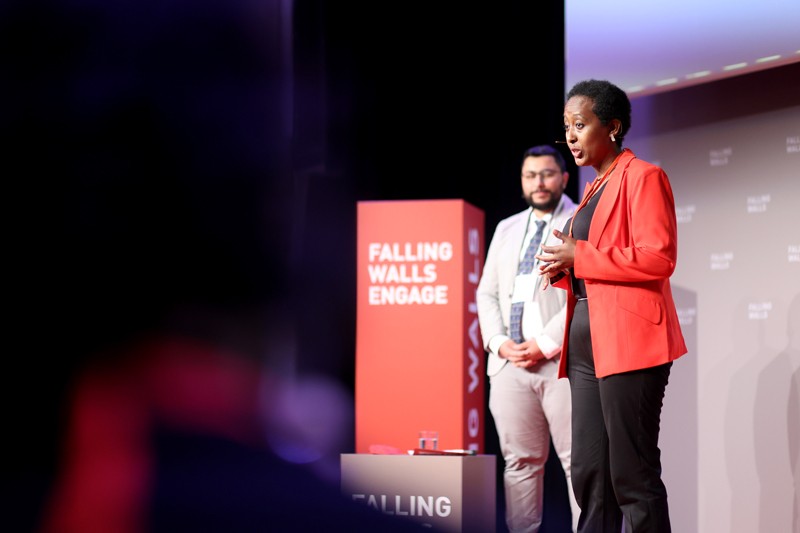 Yiselamush Asefa speaking at Falling Walls Engage 2021