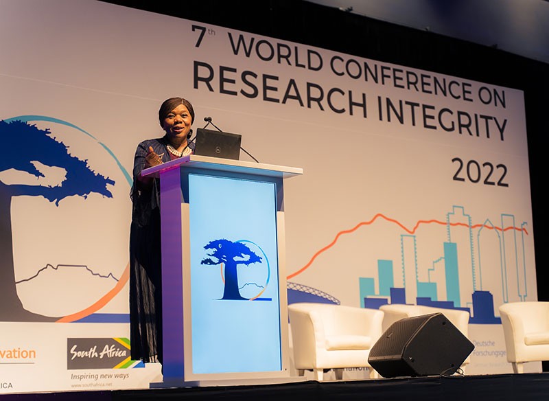 Professor Thuli Madonsela delivering the Steneck Mayer Lecture at the 7th World Conference on Research Integrity.