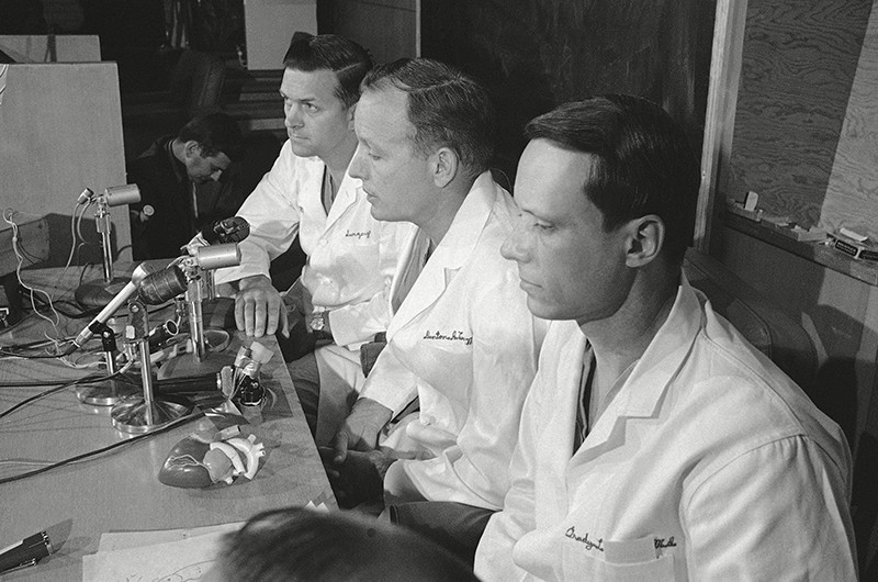 Baylor University college of medicine surgeons talk to the press in Houston, Texas, U.S. in 1968.