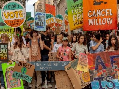 The science of protests: how to shape public opinion and swing votes 2