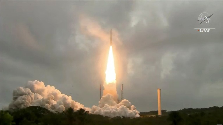 Arianespace's Ariane 5 rocket, with NASA’s James Webb Space Telescope onboard, launches the Guiana Space Center.