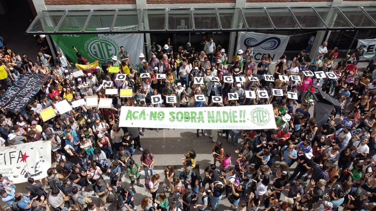 An aerial view of Argentinian scientists protesting cuts to research grants and positions.