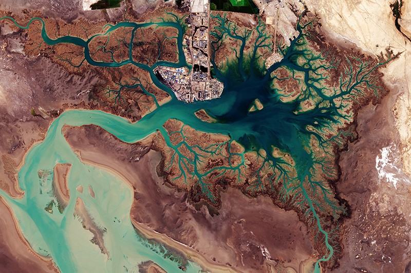 Satellite image of Musa Bay in Iran